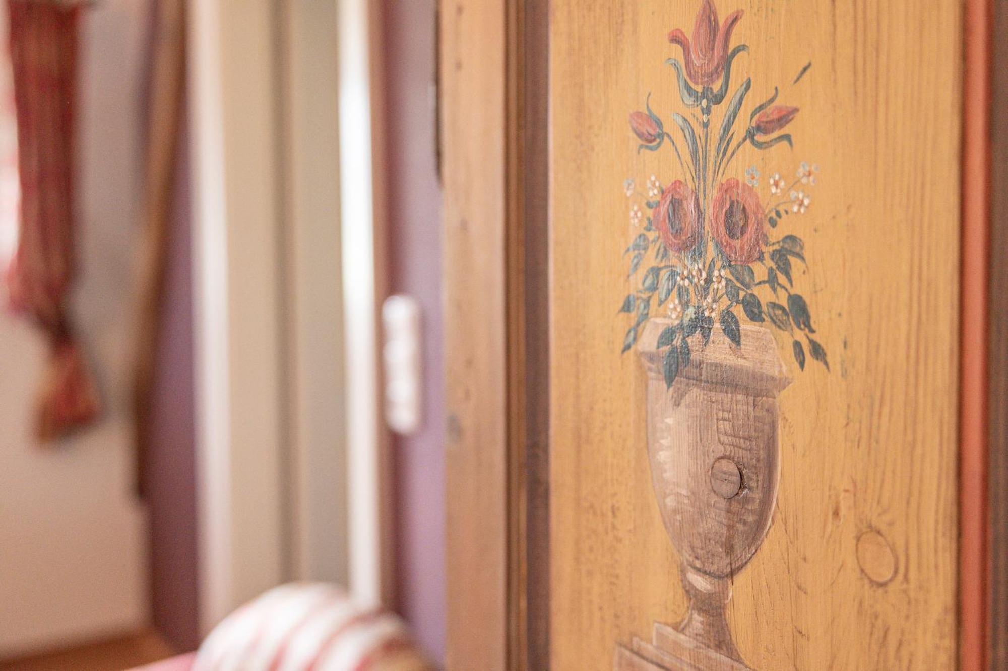 Aparthotel Ansitz Felsenheim Lermoos Luaran gambar