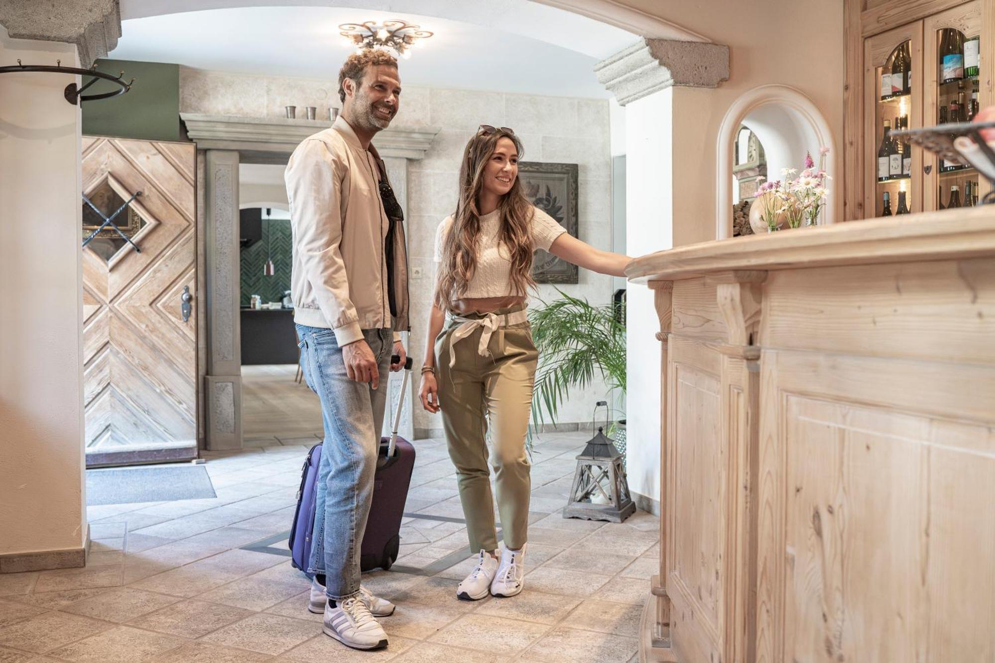 Aparthotel Ansitz Felsenheim Lermoos Luaran gambar